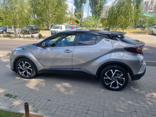 Toyota C-HR foto 8