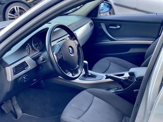 BMW 3 Series foto 6