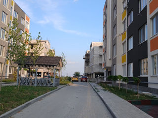 2-комн. кв., 57 м², 3/5 эт.