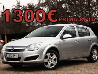 Opel Astra foto 1