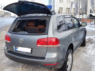 Volkswagen Touareg foto 10