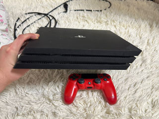 Playstation 4 PRO 1TB foto 2