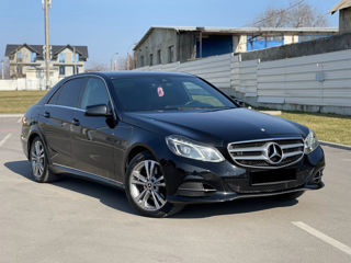 Mercedes E-Class foto 2