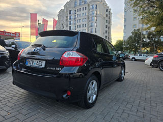 Toyota Auris foto 6