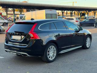 Volvo V60 foto 5