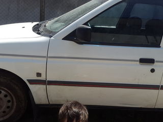 Ford Orion foto 3