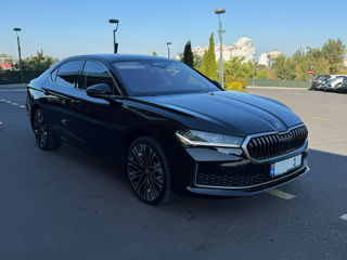 Skoda Superb foto 2