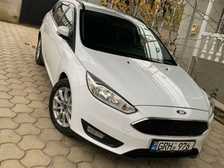 Ford Focus foto 2