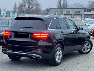 Mercedes GLC foto 3