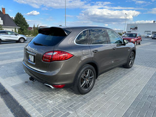 Porsche Cayenne foto 1