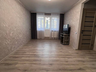 Apartament cu 3 camere, 65 m², Botanica, Chișinău foto 3