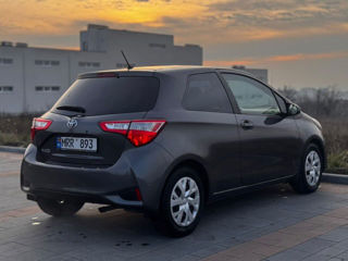 Toyota Yaris foto 4