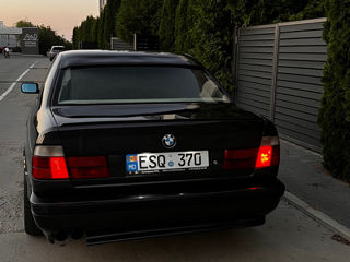 BMW 5 Series foto 5