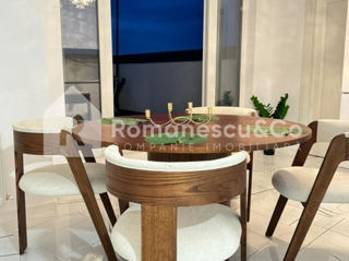 Apartament cu 3 camere, 120 m², Ciocana, Chișinău foto 2