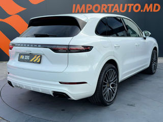 Porsche Cayenne foto 7