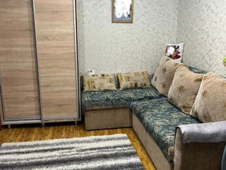 Apartament cu 2 camere, 49 m², Buiucani, Chișinău foto 4