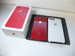 iPhone 8 plus 64GB red foto 6