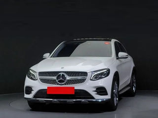 Mercedes GLC foto 3