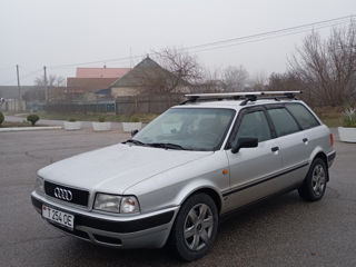 Audi 80