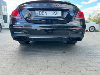 Mercedes E-Class foto 5