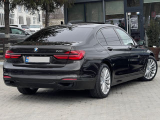 BMW 7 Series foto 3