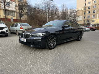 BMW 5 Series foto 7