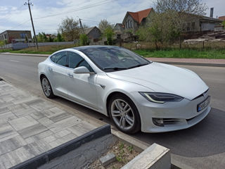 Tesla Model S foto 4