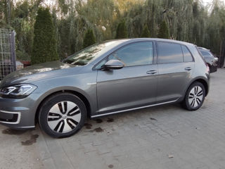 Volkswagen Golf foto 2