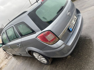 Opel Astra foto 3