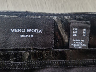 Юбка кожаная.Vero Moda.M-L. foto 6