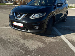 Nissan X-Trail foto 1