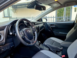 Toyota Auris foto 7