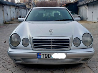 Mercedes E-Class