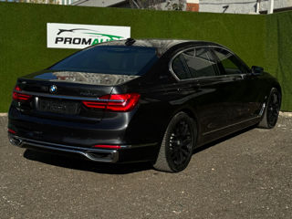 BMW 7 Series foto 5