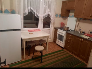 Apartament cu 2 camere, 52 m², Botanica, Chișinău foto 4