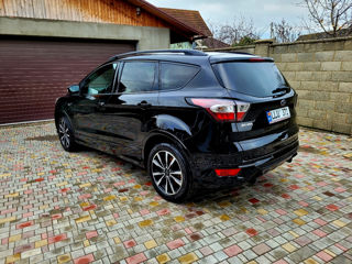 Ford Kuga foto 4