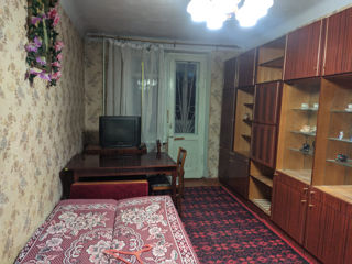 Apartament cu 3 camere, 52 m², Podul Chișinăului, Bălți