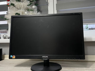 Philips 22  FULL HD