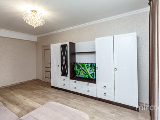 Apartament cu 2 camere, 72 m², Centru, Chișinău foto 3