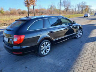 Skoda Superb foto 5