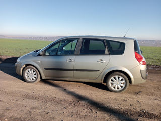 Renault Grand Scenic foto 4