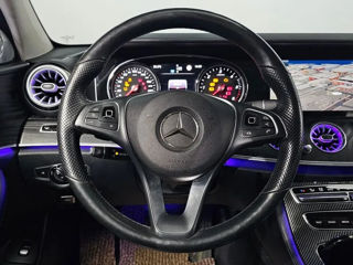 Mercedes E-Class foto 14