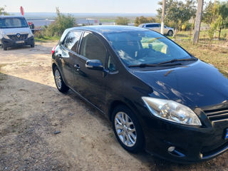 Toyota Auris foto 1