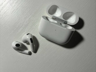 Продам Apple AirPods 3 foto 2