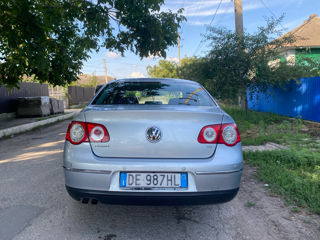 Volkswagen Passat foto 4