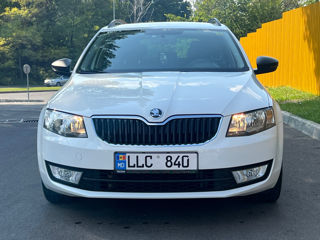 Skoda Octavia foto 2