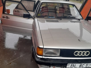 Audi 80 foto 2