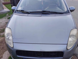 Fiat Grande Punto foto 1