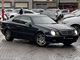 Mercedes CLK-Class foto 4