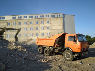 *Evacuarea deseilor de la construcți,apartamente muncitori,kamaz,bobcat. foto 6